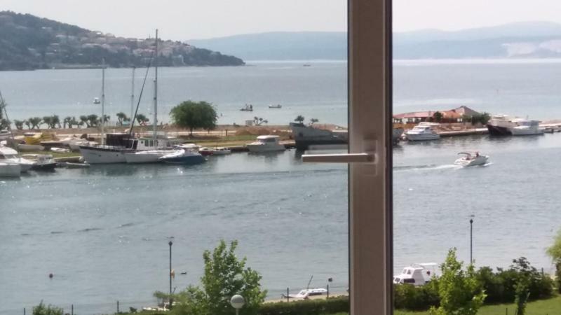 Seaview Apartment Omiš Exteriör bild