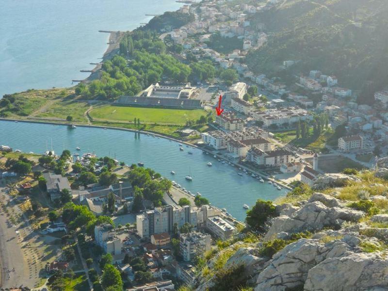 Seaview Apartment Omiš Exteriör bild